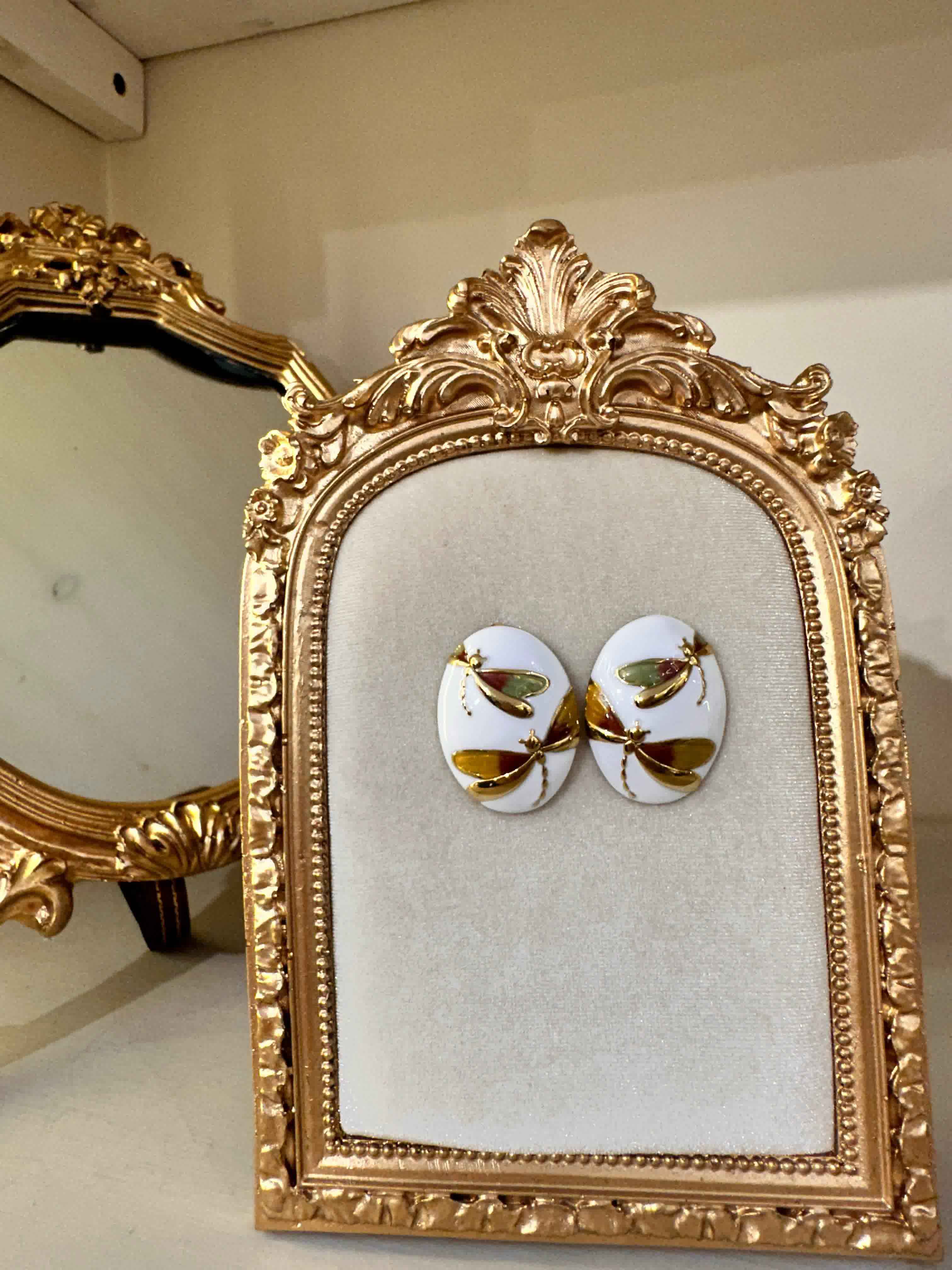 boucle resine papillon 