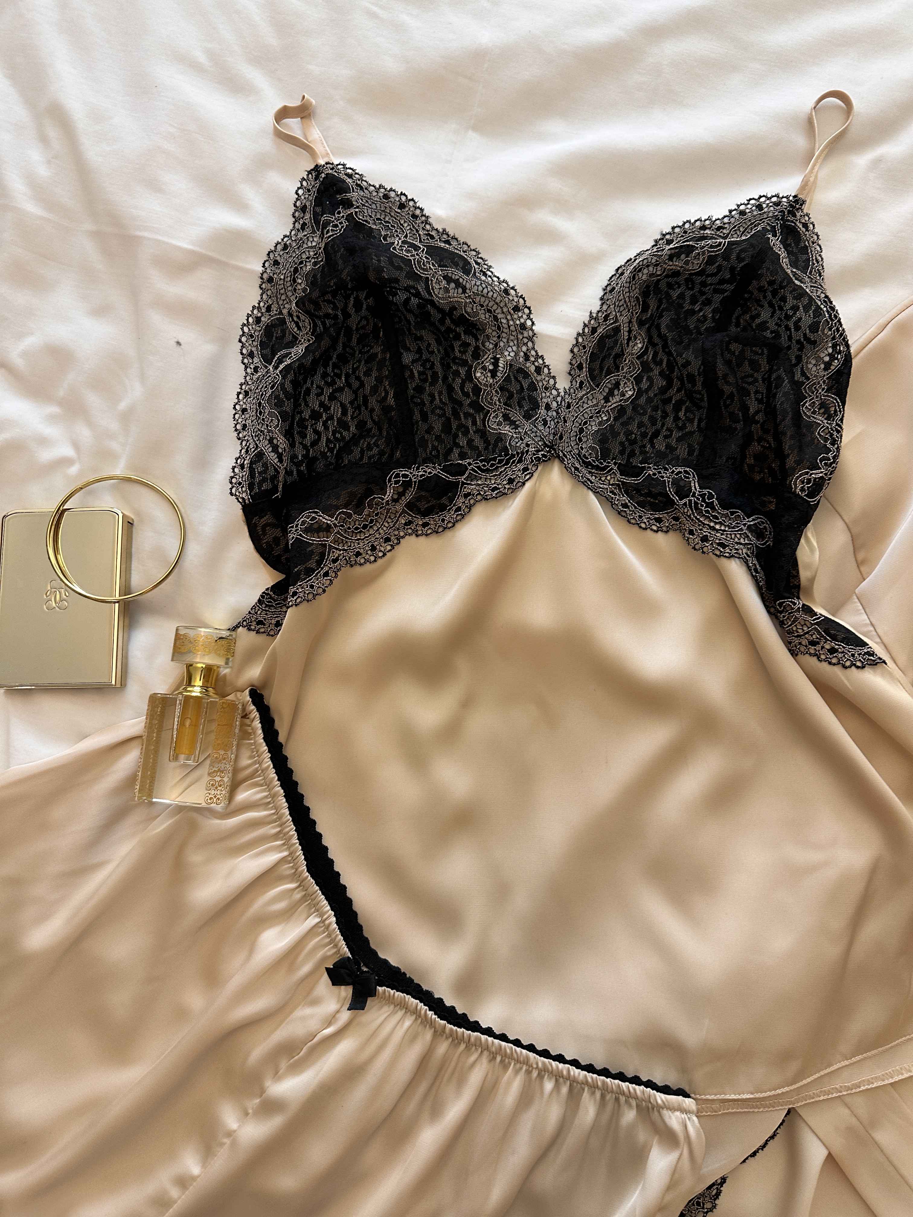 pyj short beige dtl noir bonjour