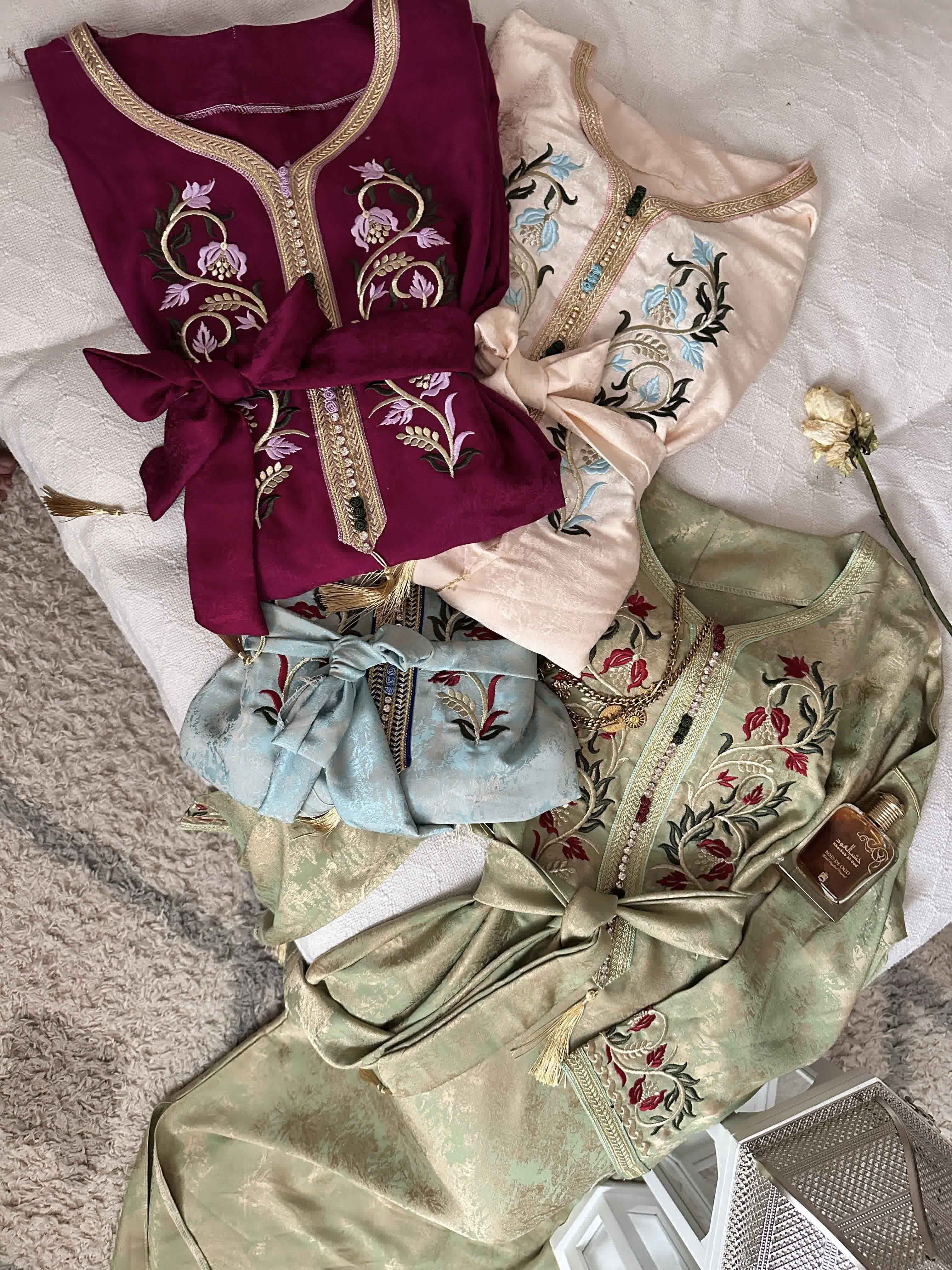 robe kemkha broderie doré 