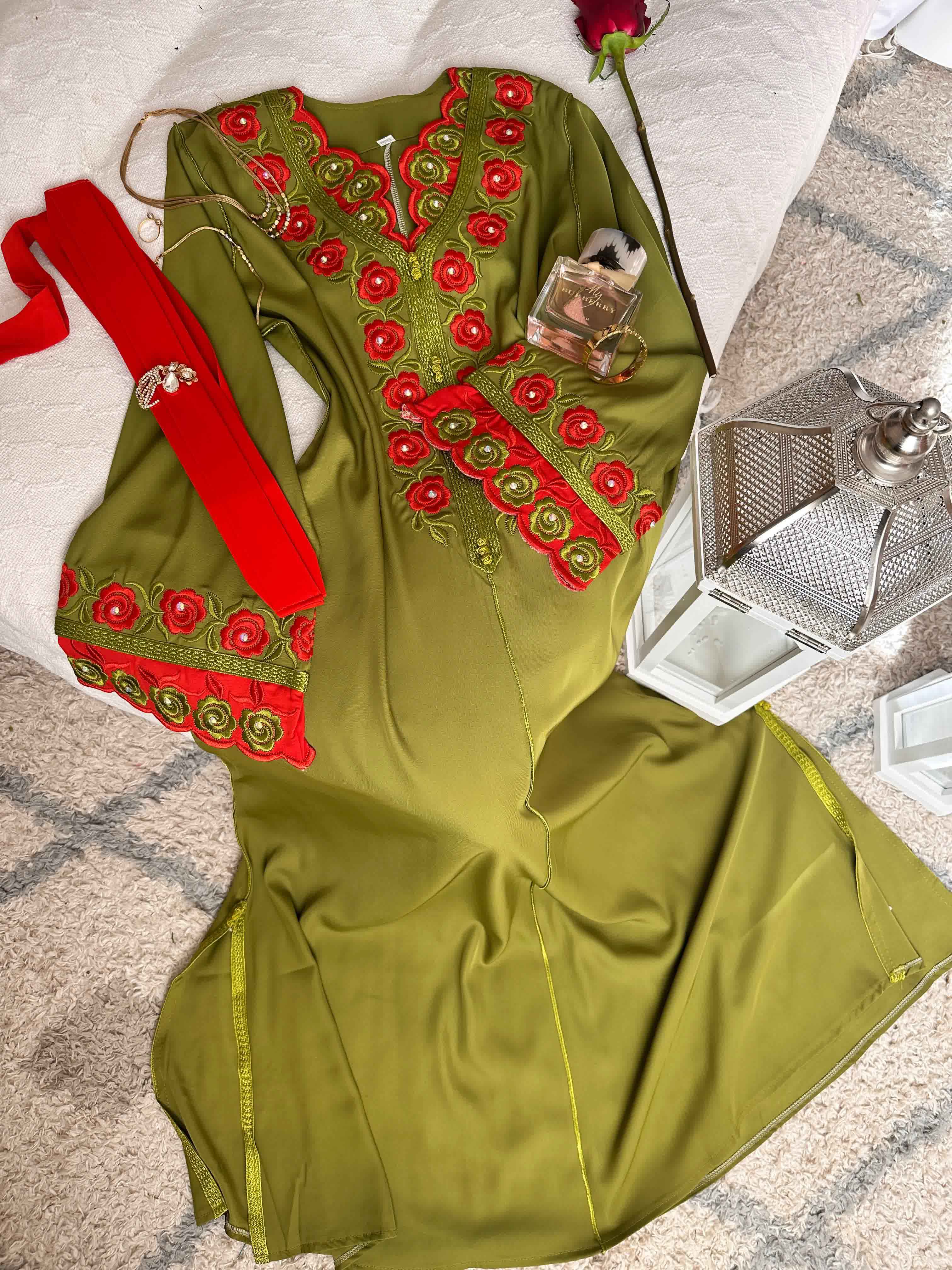 Caftan double broderie fleurs