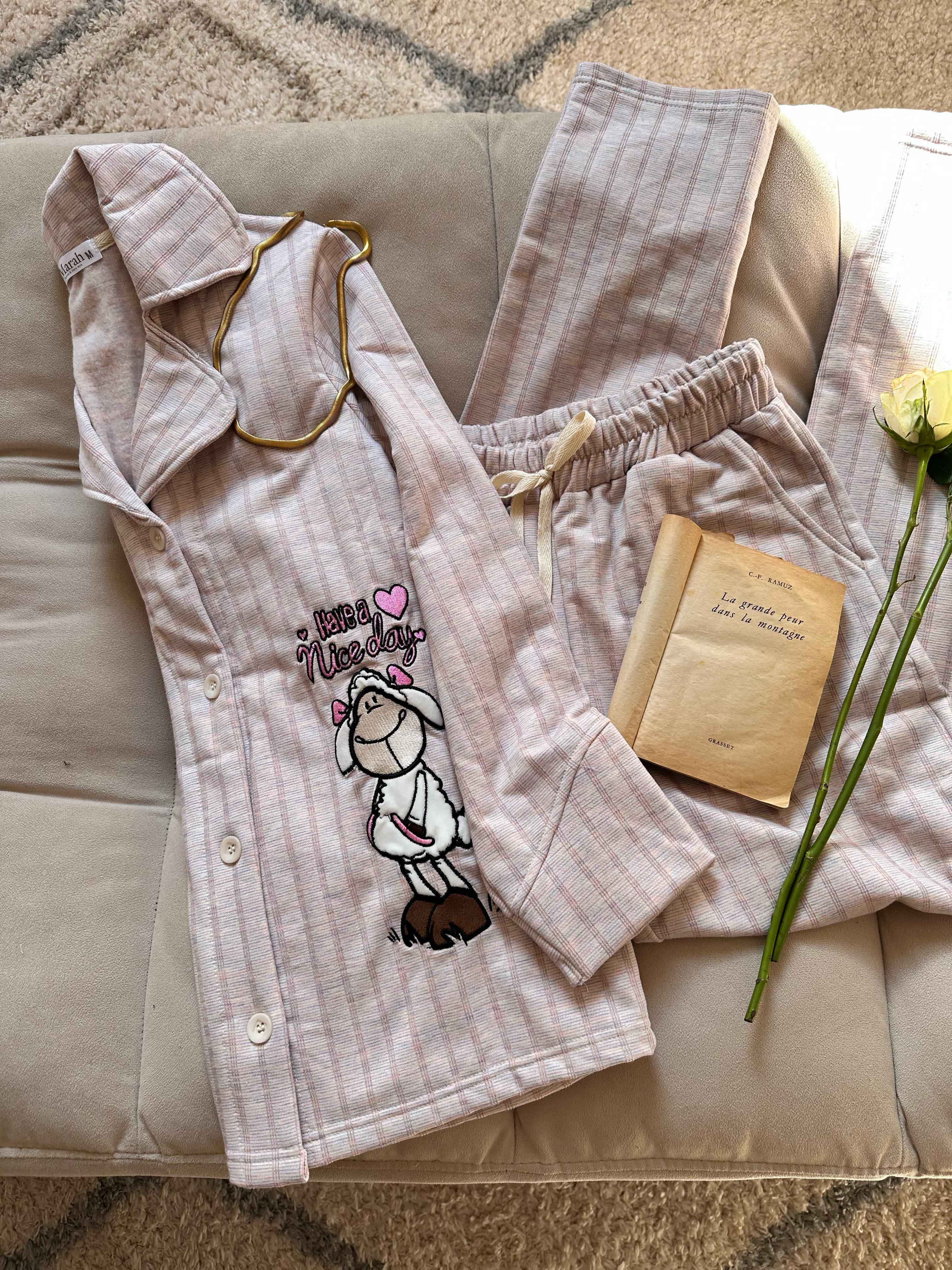 pyj marah rose have a nice day