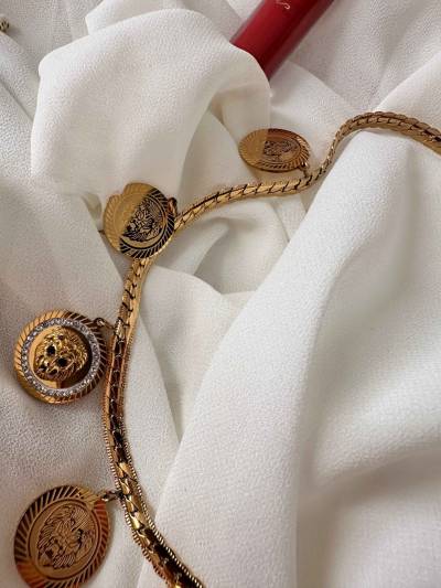 collier lion d'or