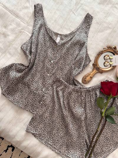 Pyjama short leopard satin