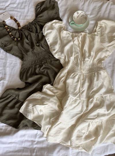 Robe tiramissu courte uni