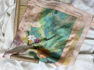 Foulard satin coloré