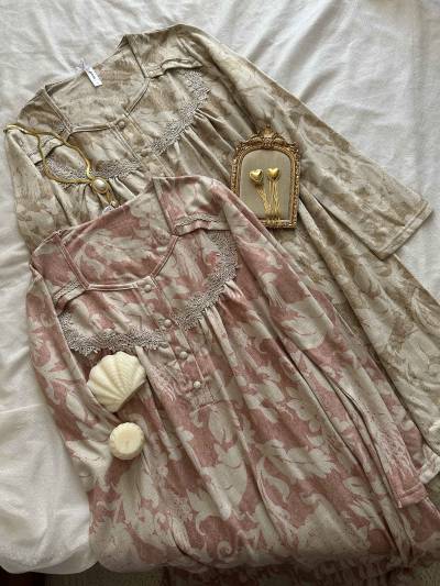 Robe bone florale