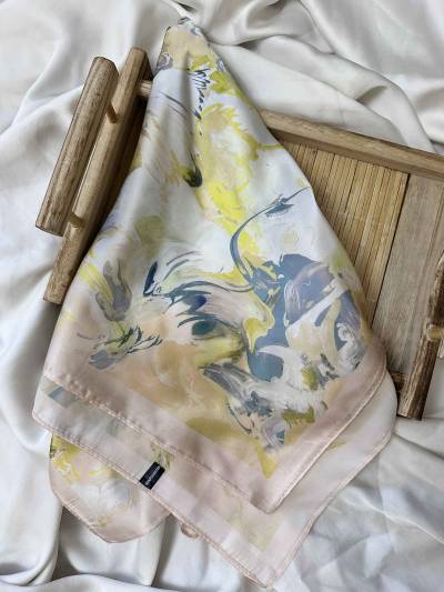 Foulard satin coloré