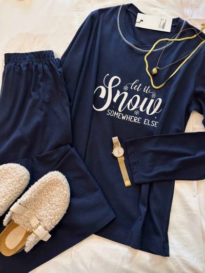 pyjama pijapia let it snow