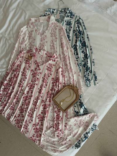 Robe longue caresse fleuri