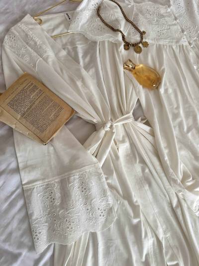 3pcs Bone broderie anglaise