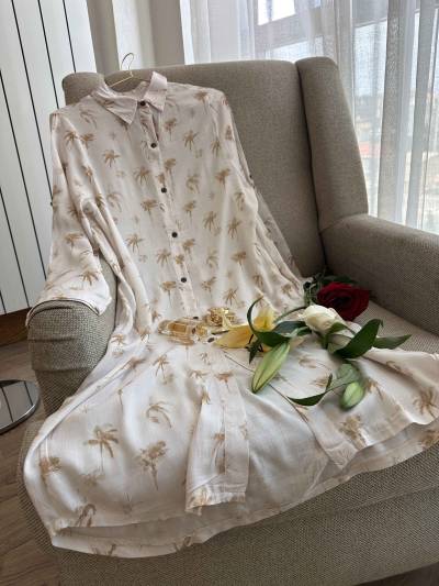 Robe Ibiza blnc courte boutonnée