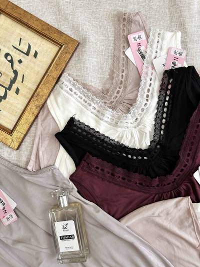 Bustier Bouchrn 76