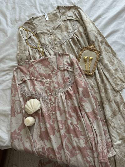 Robe bone florale